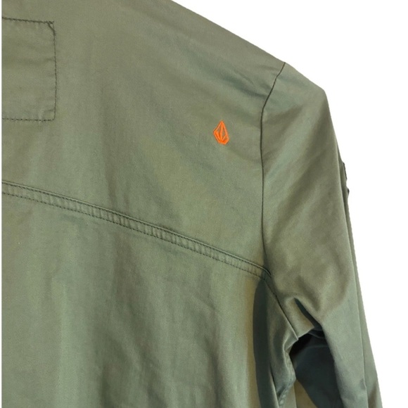 Volcom Olive Green Military Cropped Jacket Women’s Snap Front with Patches - Picture 4 of 7
